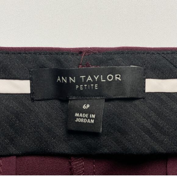 Ann Taylor Petite Ankle Pants Size 6P Burgundy Button Hem Slim Work Career - Picture 7 of 12